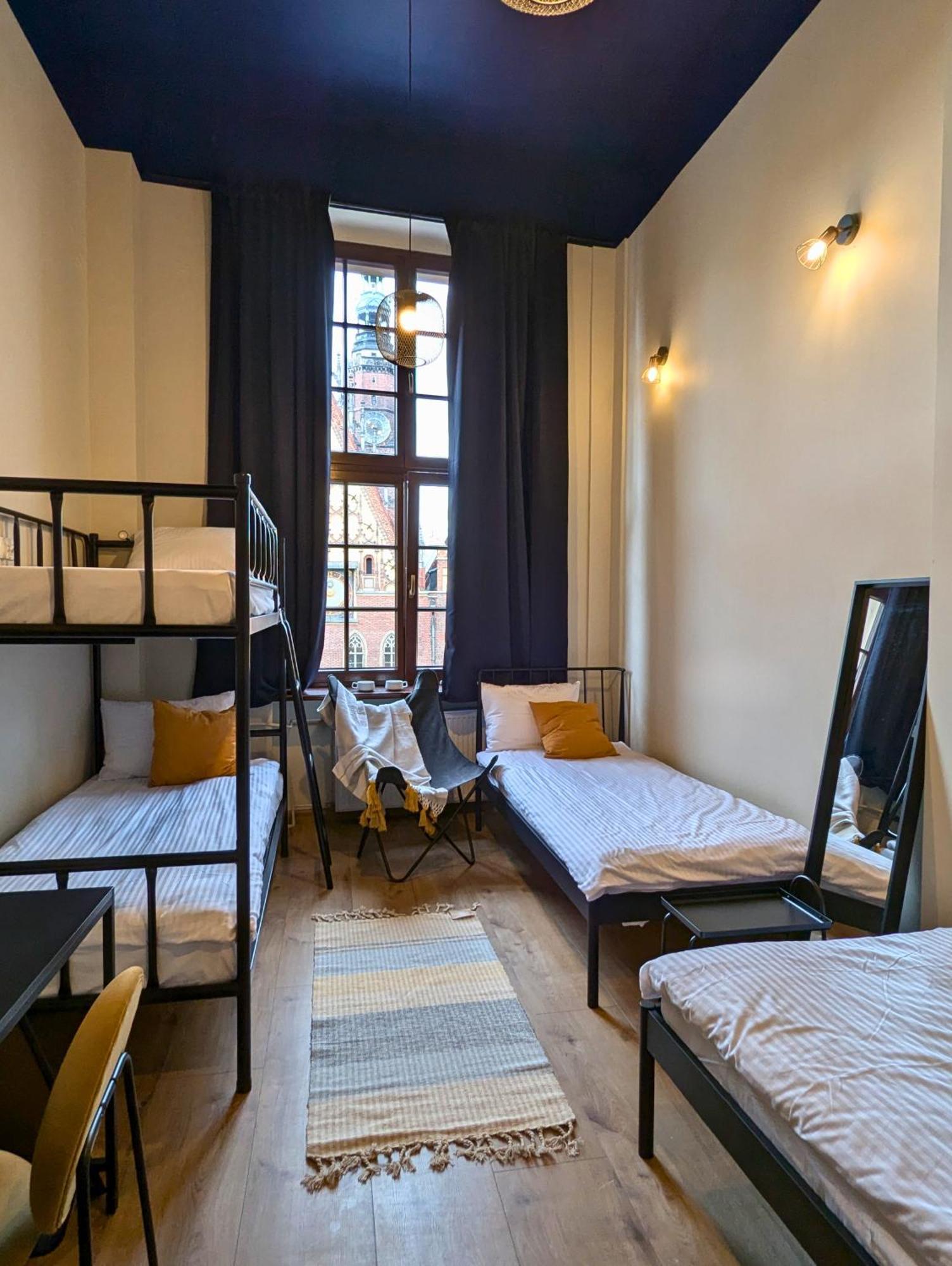 Rynek 30 Hostel Βρότσλαβ Εξωτερικό φωτογραφία