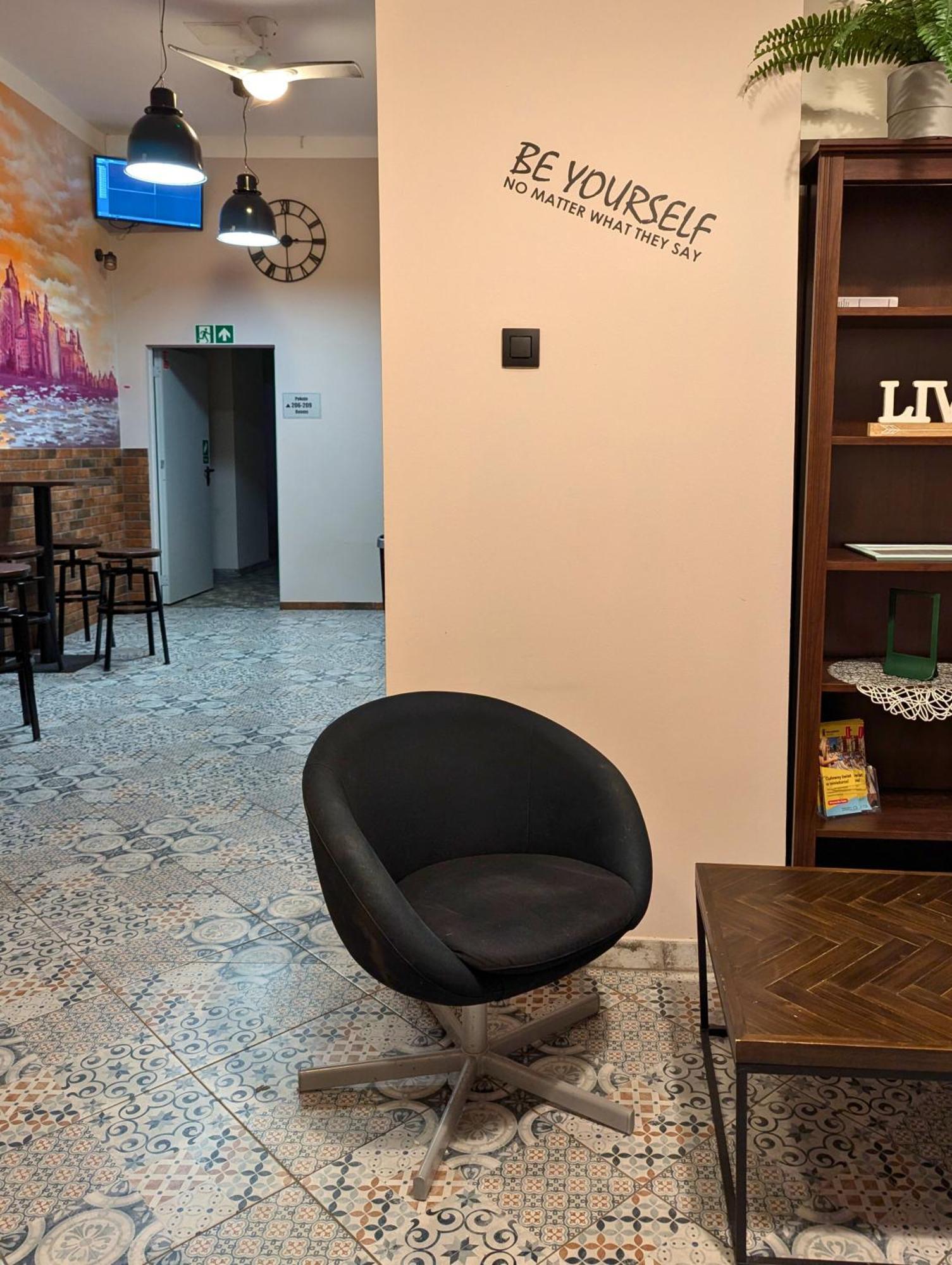 Rynek 30 Hostel Βρότσλαβ Εξωτερικό φωτογραφία