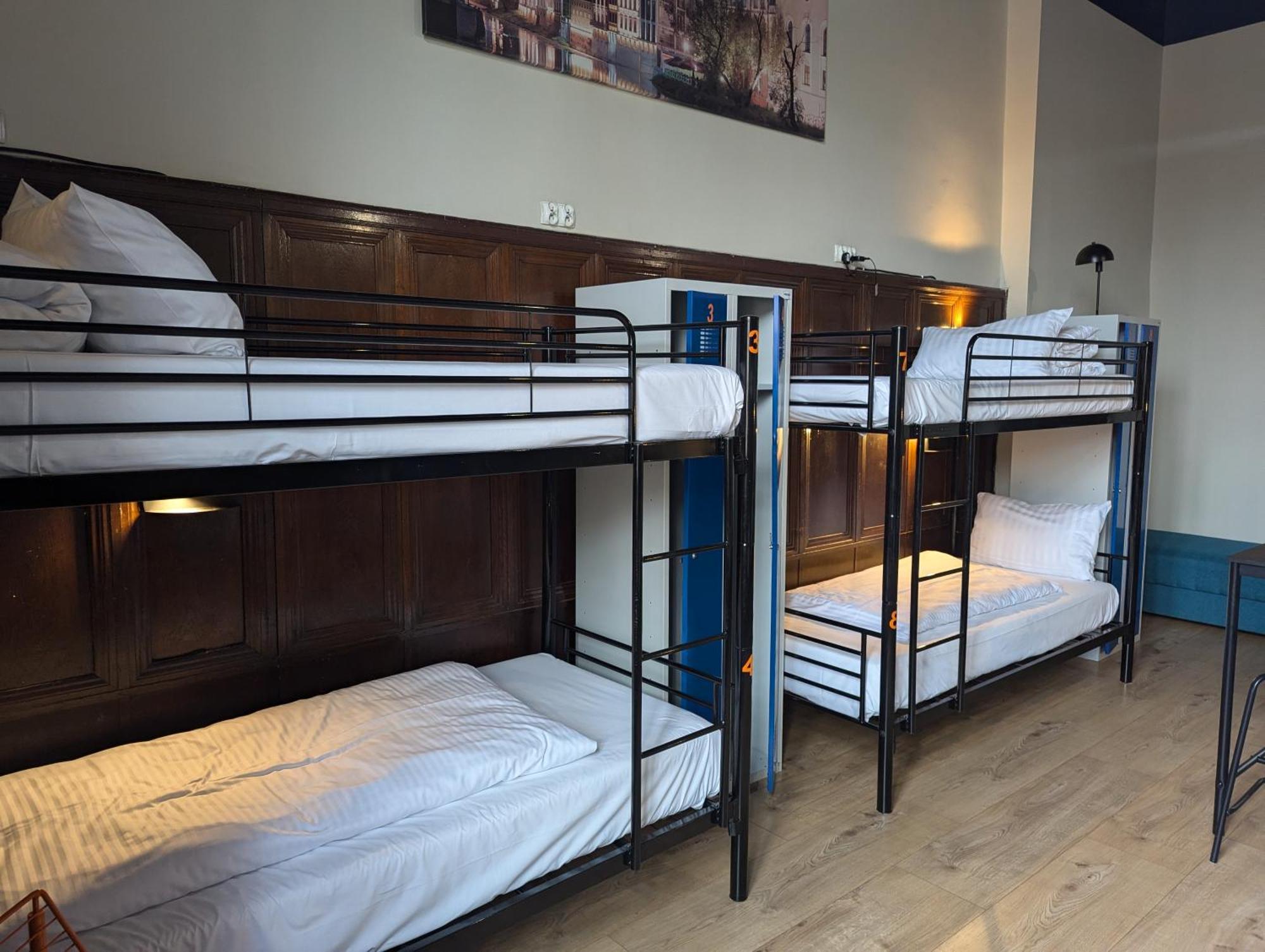 Rynek 30 Hostel Βρότσλαβ Εξωτερικό φωτογραφία